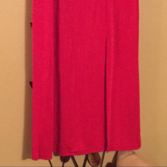 Nexxen Red Slit Skirt and Sleeveless Top Set-S - Picture 8 of 8